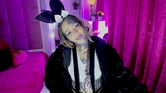 Lucy_Doll8 live