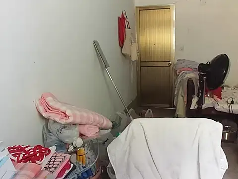 RebelAura live