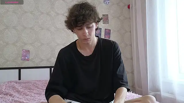 Liam_Winss live