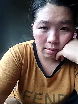 quynhkoolbae live
