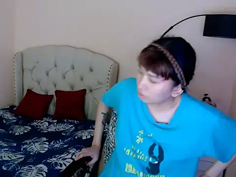 ShantalFoxxy_ live