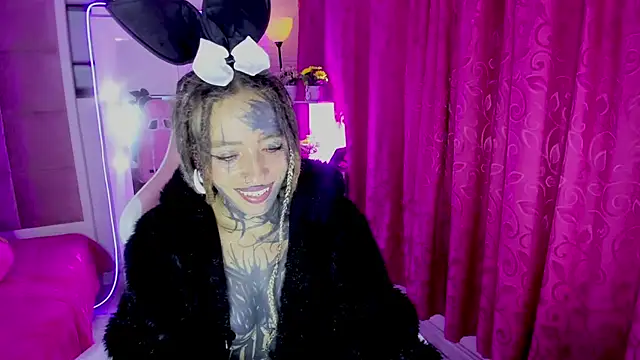 Lucy_Doll8 live