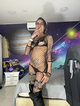Nella_Dolls live