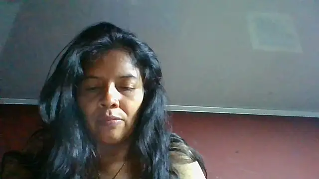 DianaOchoa_ live