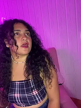 Taylor_Boobs2 live