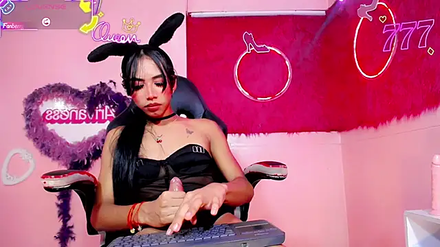 isabella_hidalgo_ live