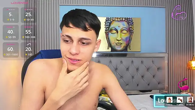 Ethanx18_ live
