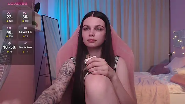 Mihcela_Furett live