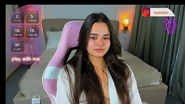 EvaRaider live