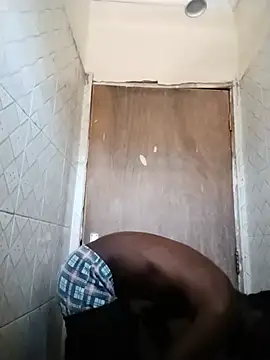 Thee_Biggest live