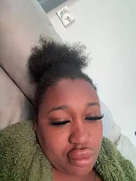 Ebonnyxx live