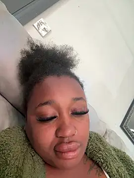 Ebonnyxx live