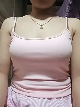 LucyyLy live