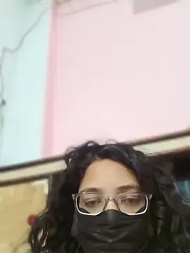 PallaviRathoreLive live