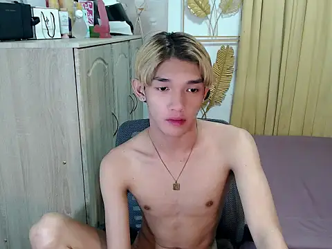 urasian_john18 live