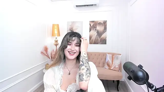 AnneTLi live