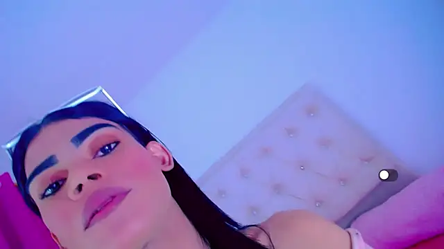 Theylor_Rouse live