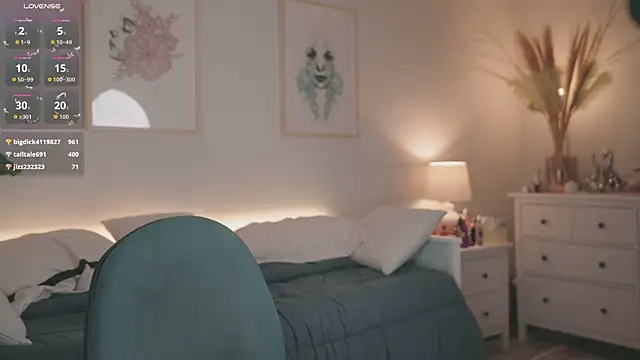 Aniiehottie live