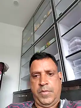 Raj1043 live