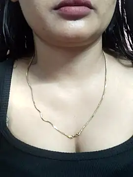 Wild-janvi live