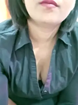 Queen_Kushi4 live