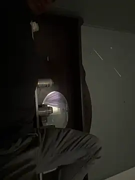 Leon_Ortega821 live