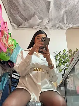 IsabellaMariet live
