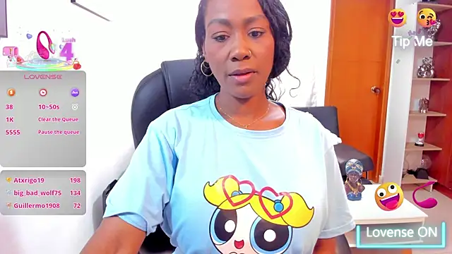 Alison_Lemos live