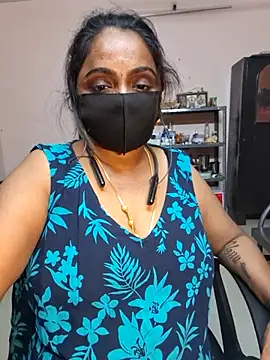 Queen_ilakiya live