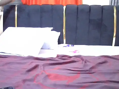 Naughty_nigerbitch live