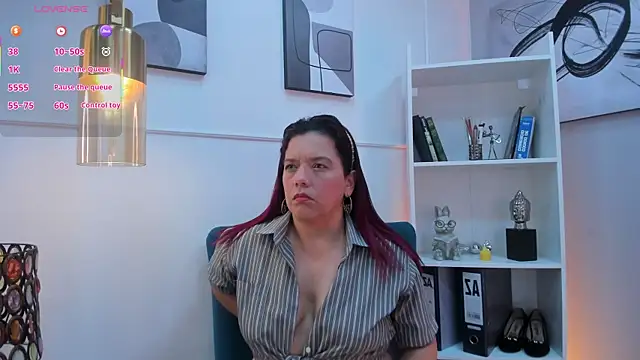 VeronicaBlake live