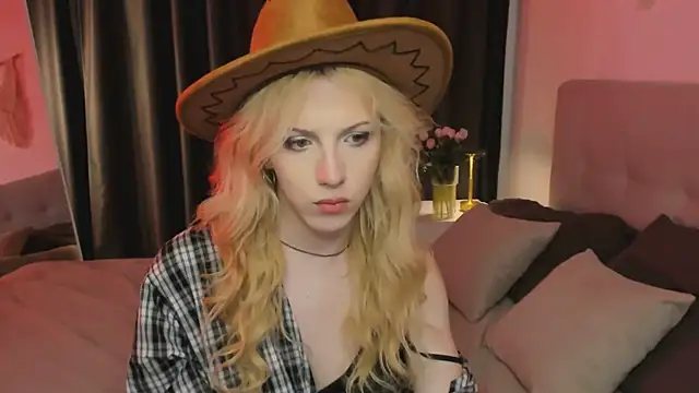 Tiffany__King live