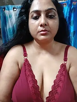 Hot-Kaya2 live