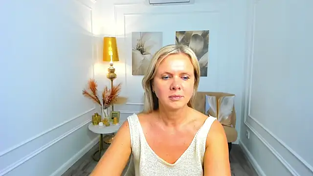 AgathaKlouin live