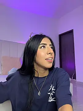 Mirandaa_Rogers live