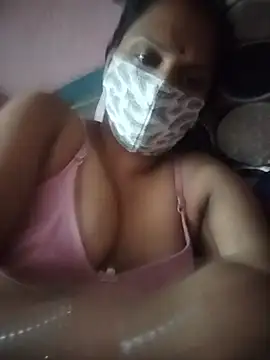 House_girl22 live