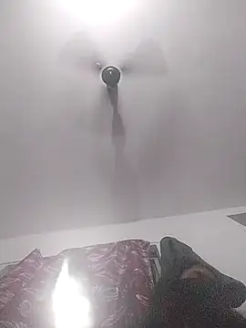 Shaniya03 live