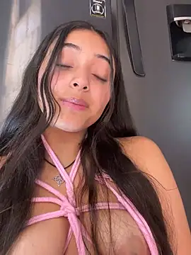 _tina_9 live