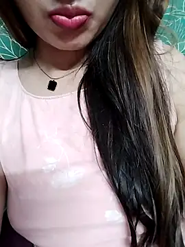 Noor_Darliing live