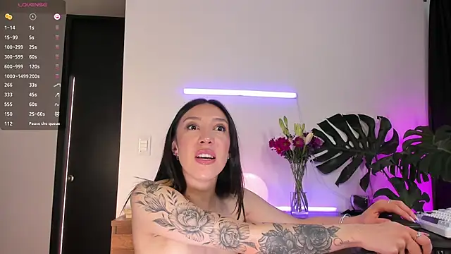 ariana_fitl_ live