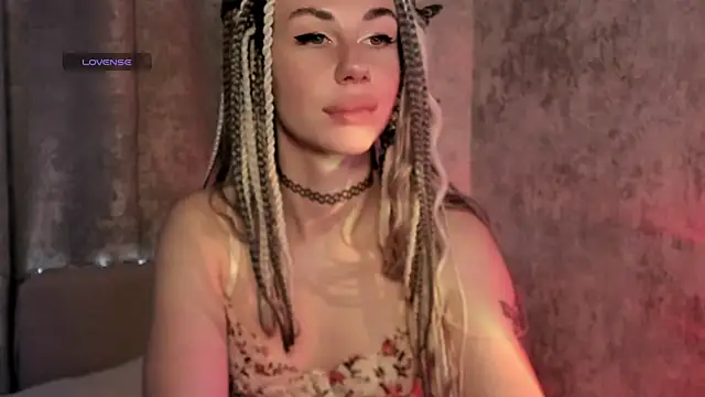 elenaaddiction live