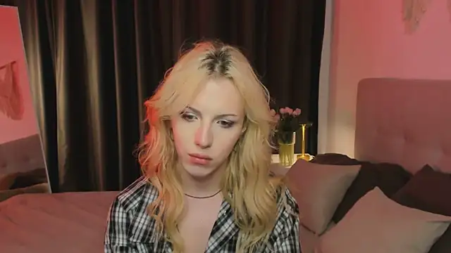Tiffany__King live