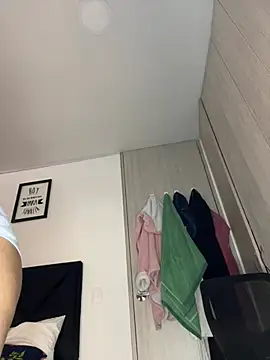 Pretty__Milf live