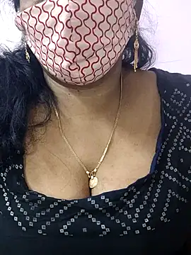 mallu-sumi live