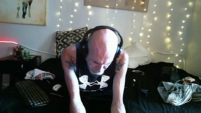 TommyDoggg profile