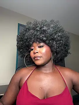WomanNextdoor1 live