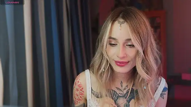 aviva_faith live