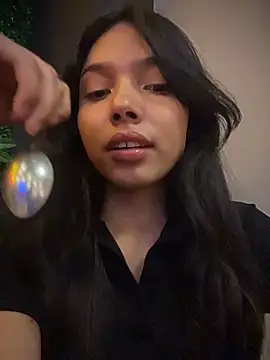 jadelaurent live