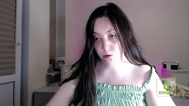 cute_and_hot live