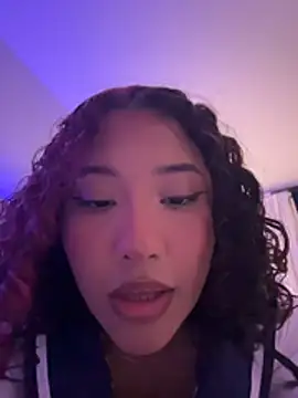 Mei____ live
